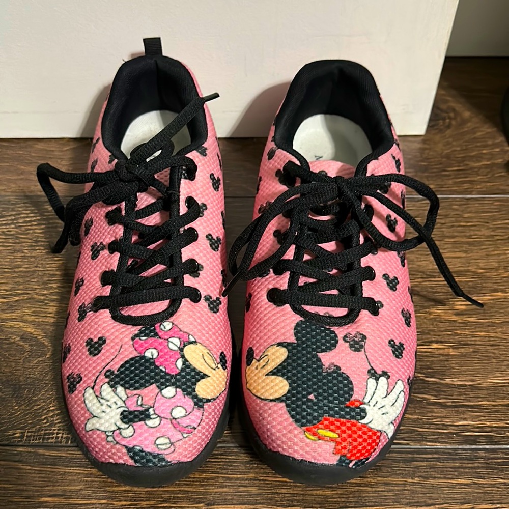 Mickey & Minnie Kissing Sneakers